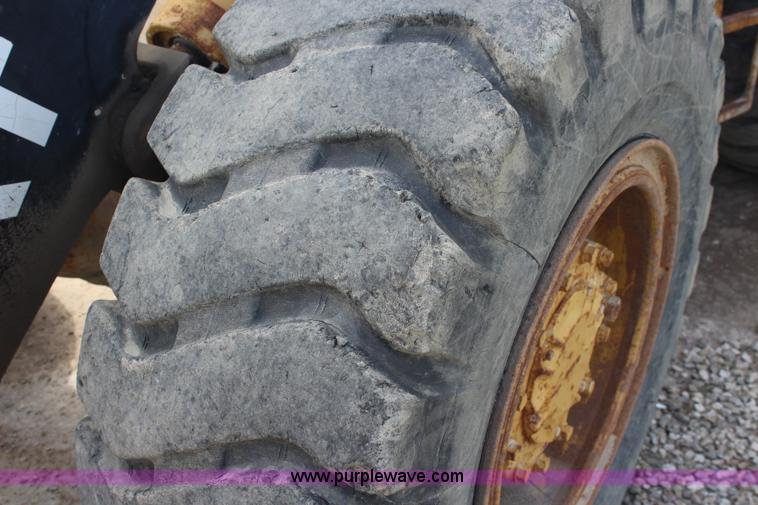 image for item J3700 1989 Caterpillar IT18B wheel loader