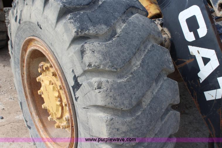 image for item J3700 1989 Caterpillar IT18B wheel loader