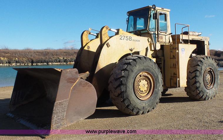 image for item J3701 1978 Michigan 275B wheel loader