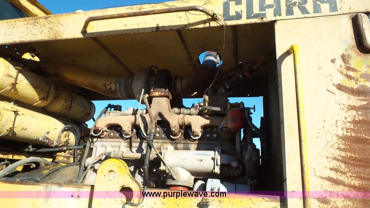 image for item J3701 1978 Michigan 275B wheel loader