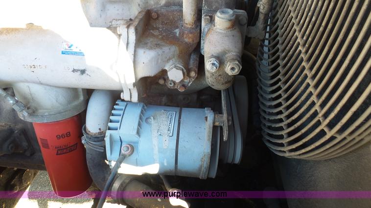 image for item J3701 1978 Michigan 275B wheel loader