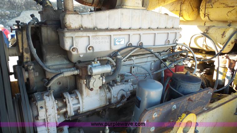 image for item J3701 1978 Michigan 275B wheel loader