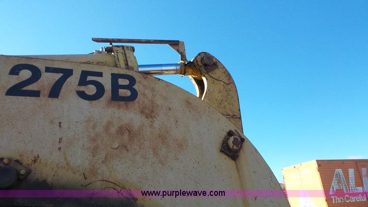 image for item J3701 1978 Michigan 275B wheel loader