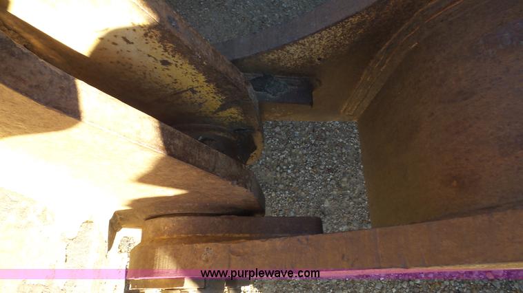 image for item J3701 1978 Michigan 275B wheel loader