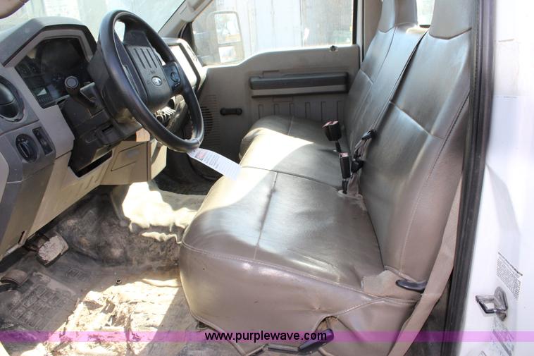 image for item J4531 2008 Ford F450 Super Duty XL utility truck