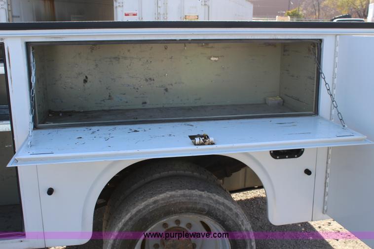 image for item J4531 2008 Ford F450 Super Duty XL utility truck