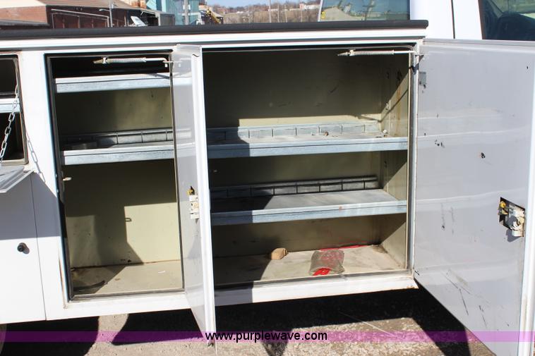 image for item J4531 2008 Ford F450 Super Duty XL utility truck