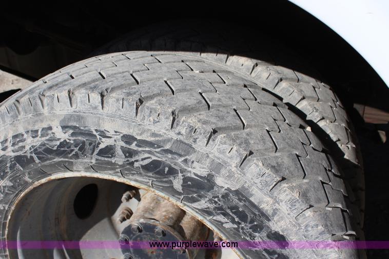 image for item J4531 2008 Ford F450 Super Duty XL utility truck