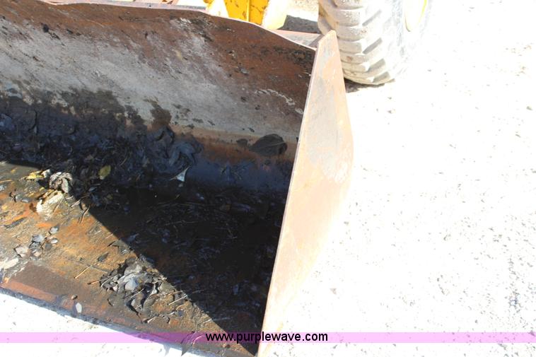 image for item J4533 JCB 530 BHL telehandler