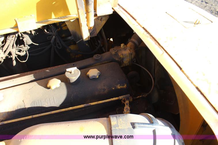 image for item J4534 John Deere 860A elevating scraper