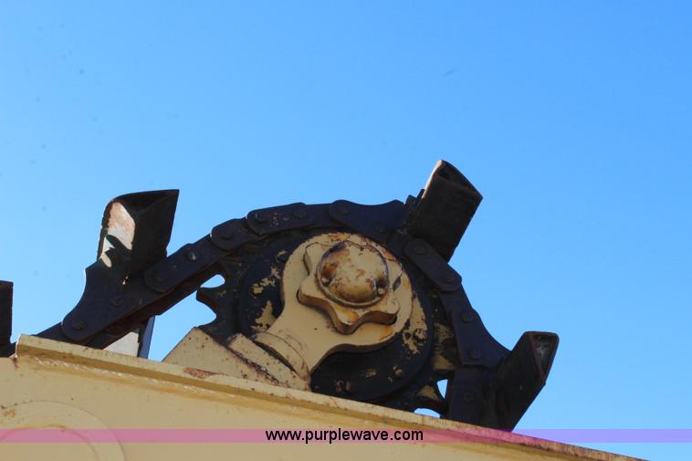 image for item J4534 John Deere 860A elevating scraper