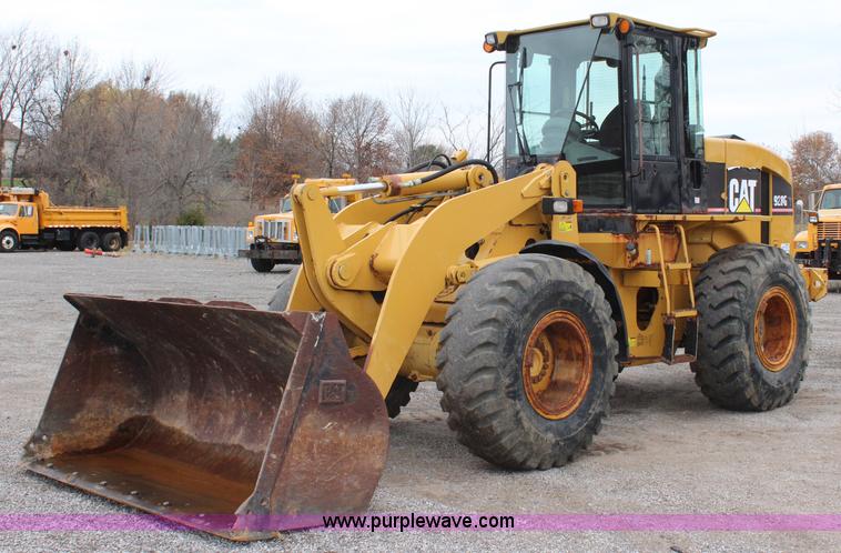 image for item J4543 2005 Caterpillar 928GZ wheel loader