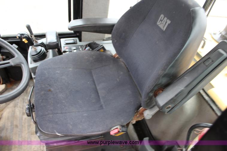 image for item J4543 2005 Caterpillar 928GZ wheel loader