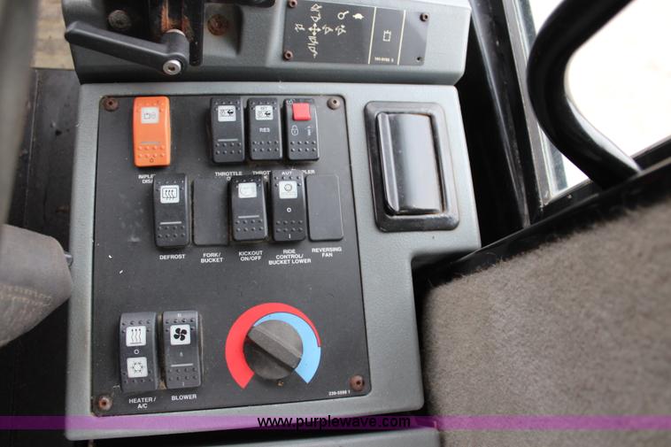 image for item J4543 2005 Caterpillar 928GZ wheel loader