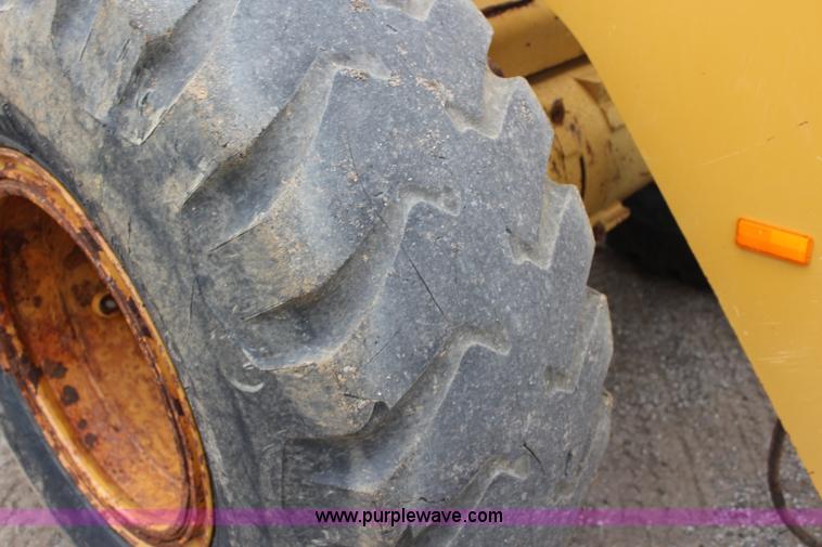 image for item J4543 2005 Caterpillar 928GZ wheel loader