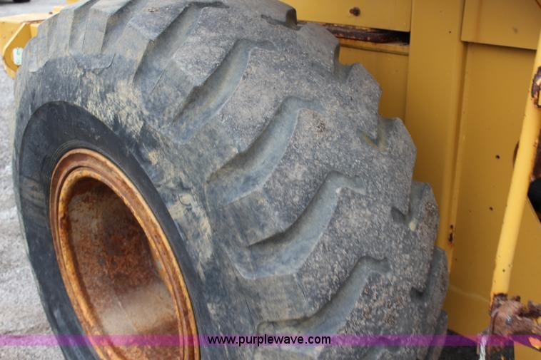 image for item J4543 2005 Caterpillar 928GZ wheel loader