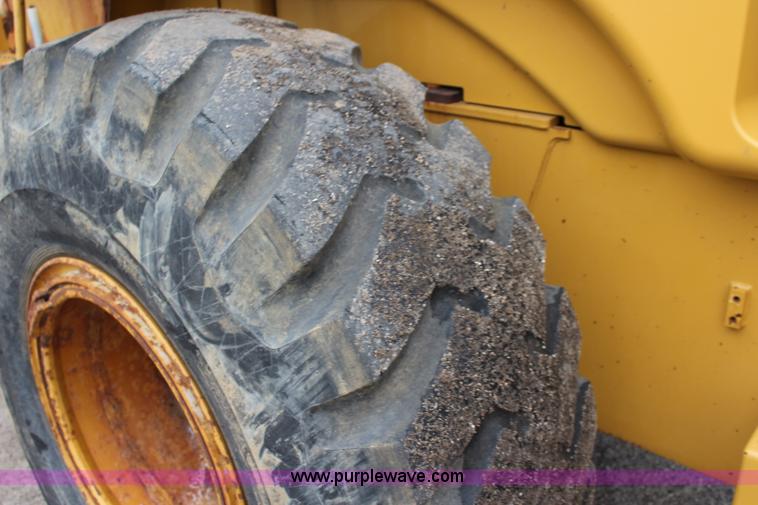 image for item J4543 2005 Caterpillar 928GZ wheel loader