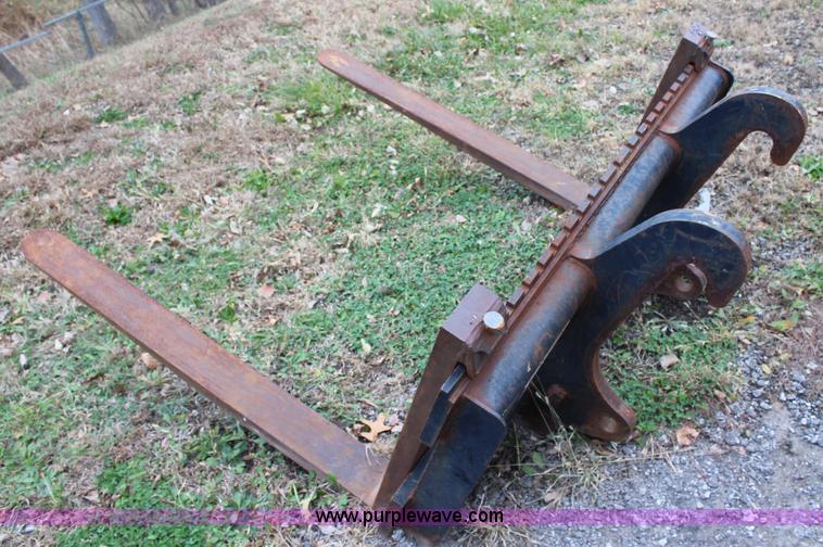 image for item J4543 2005 Caterpillar 928GZ wheel loader