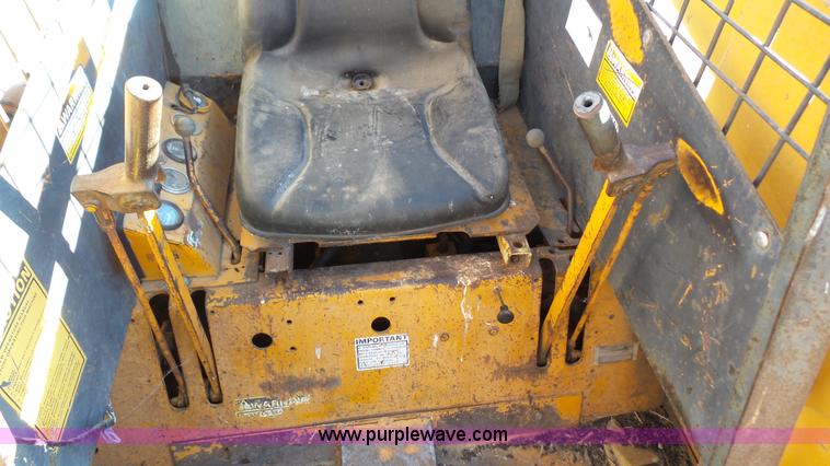 image for item J4546 1978 Case 1845 skid steer