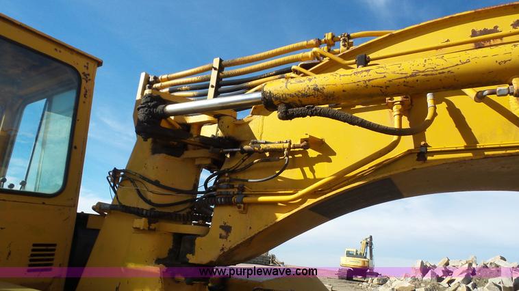 image for item J4558 1977 John Deere 762 elevating scraper