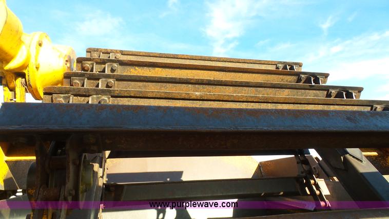 image for item J4558 1977 John Deere 762 elevating scraper