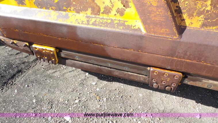 image for item J4558 1977 John Deere 762 elevating scraper