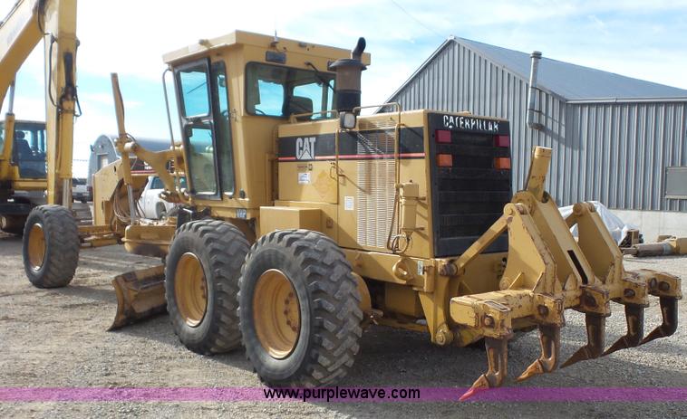 image for item J4559 1996 Caterpillar 160H motor grader