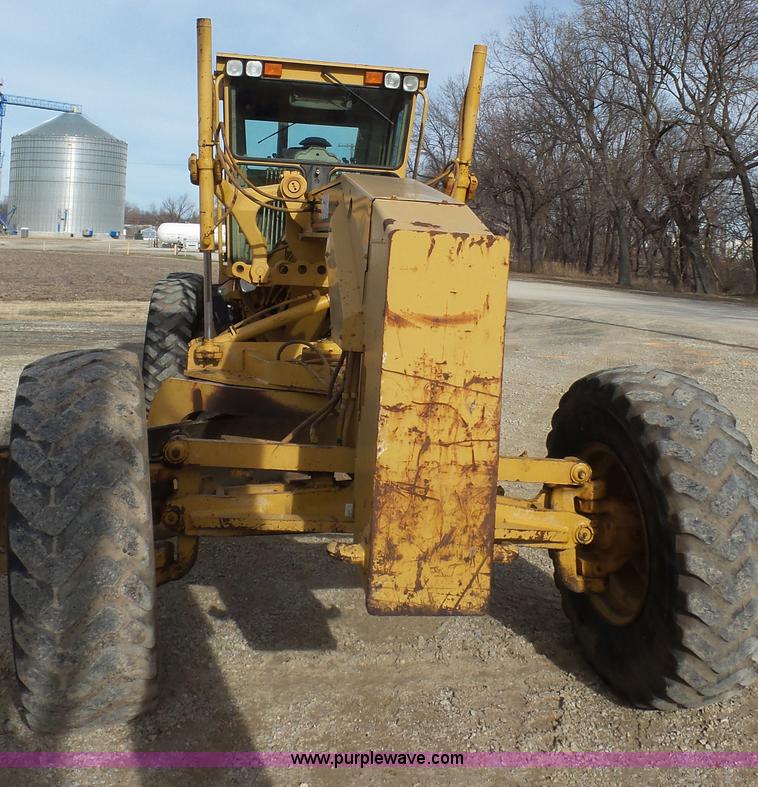 image for item J4559 1996 Caterpillar 160H motor grader