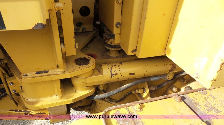 image for item J4559 1996 Caterpillar 160H motor grader