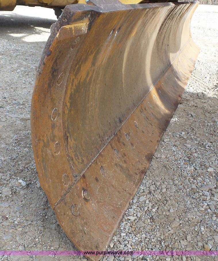 image for item J4559 1996 Caterpillar 160H motor grader