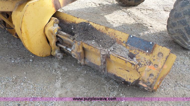 image for item J4559 1996 Caterpillar 160H motor grader