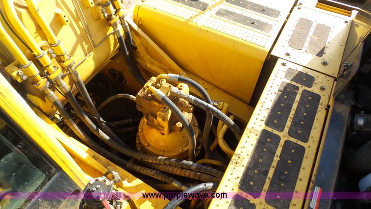 image for item J4561 2008 Komatsu PC400LC-8 excavator