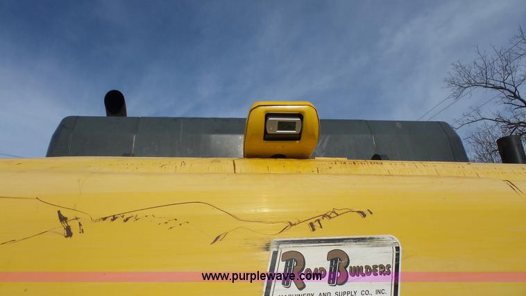 image for item J4561 2008 Komatsu PC400LC-8 excavator