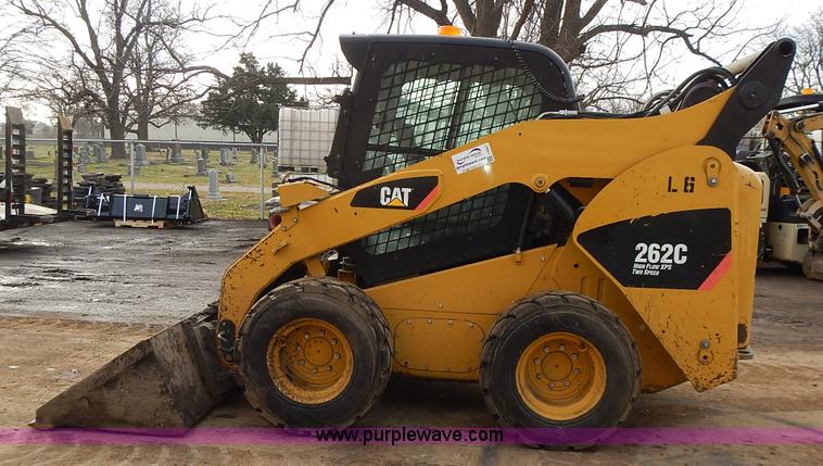 image for item J4567 2011 Caterpillar 262C skid steer