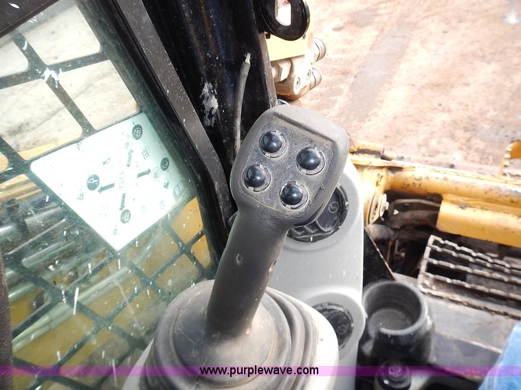 image for item J4567 2011 Caterpillar 262C skid steer