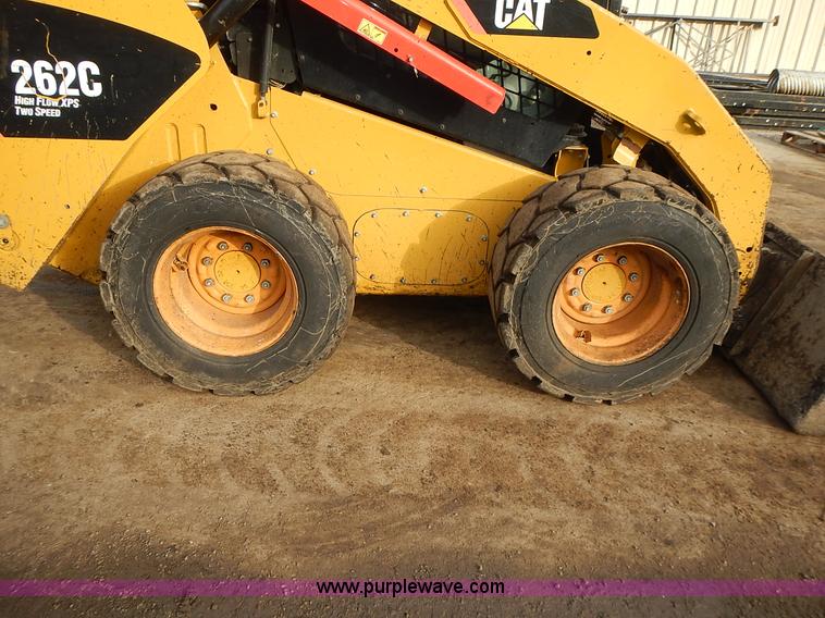 image for item J4567 2011 Caterpillar 262C skid steer