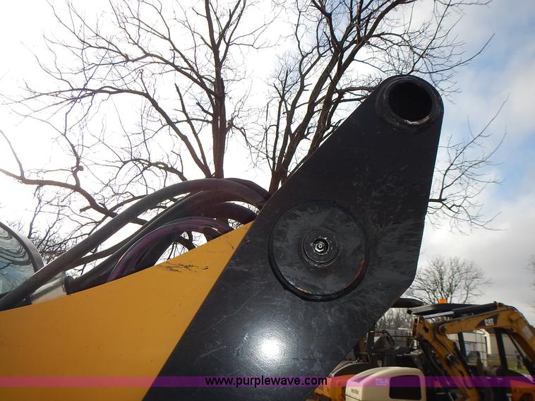 image for item J4567 2011 Caterpillar 262C skid steer