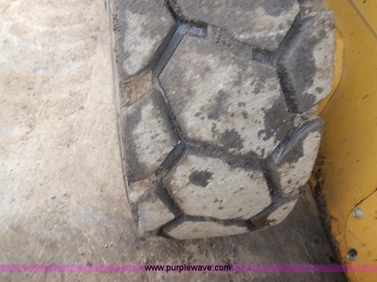 image for item J4567 2011 Caterpillar 262C skid steer