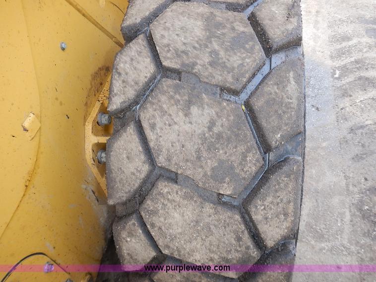 image for item J4567 2011 Caterpillar 262C skid steer