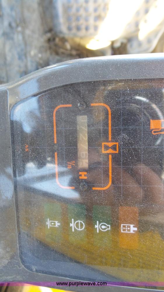 image for item J4568 1996 John Deere 690E LC excavator