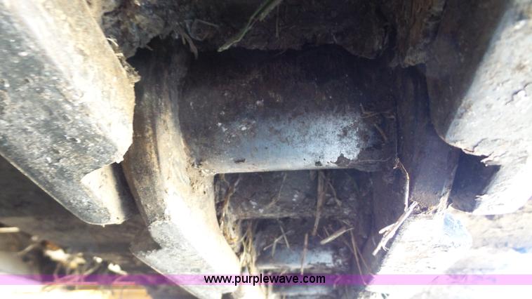 image for item J4568 1996 John Deere 690E LC excavator