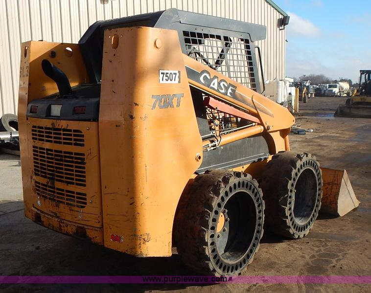 image for item J4569 2005 Case 70XT skid steer