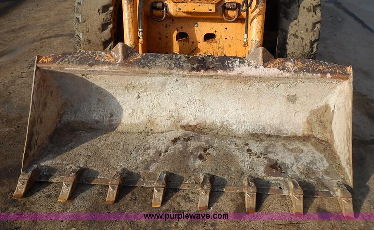 image for item J4569 2005 Case 70XT skid steer