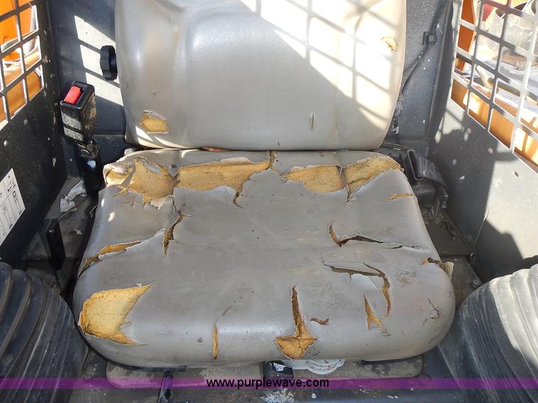 image for item J4569 2005 Case 70XT skid steer