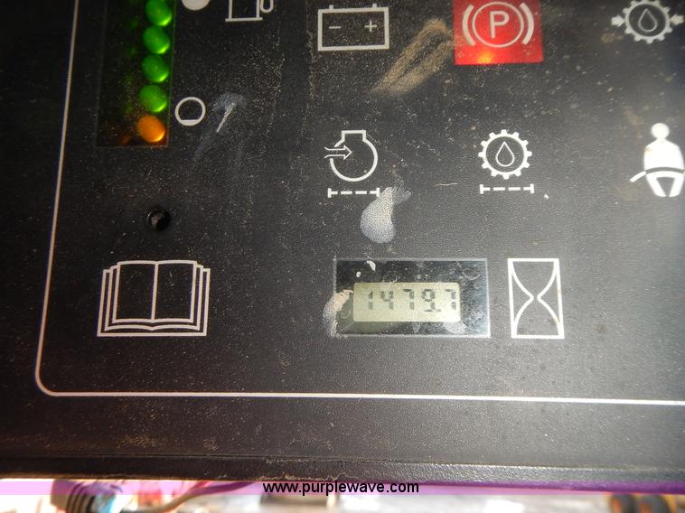 image for item J4569 2005 Case 70XT skid steer