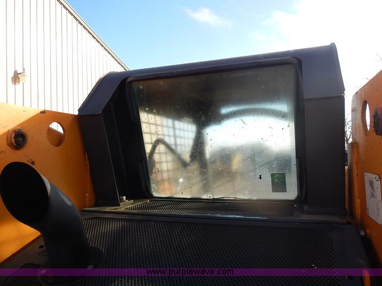 image for item J4569 2005 Case 70XT skid steer