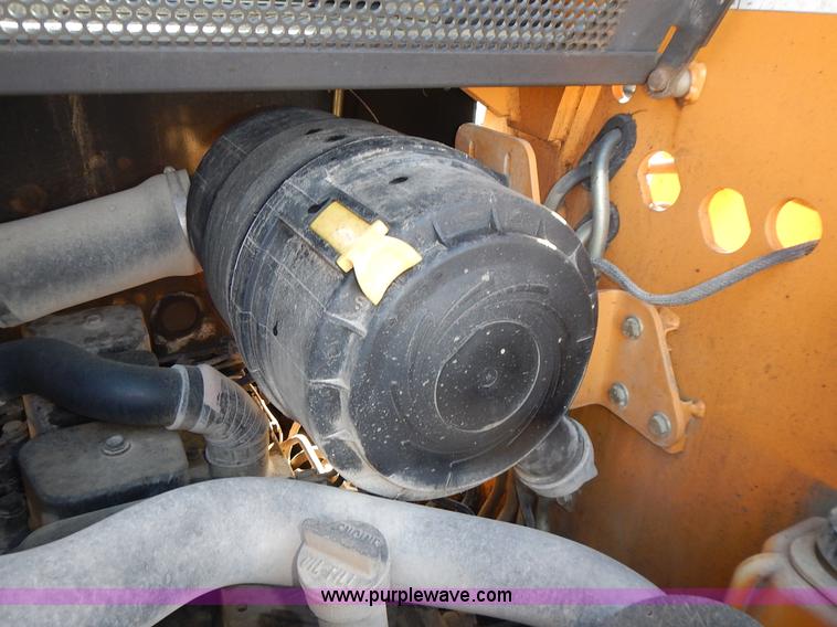 image for item J4569 2005 Case 70XT skid steer