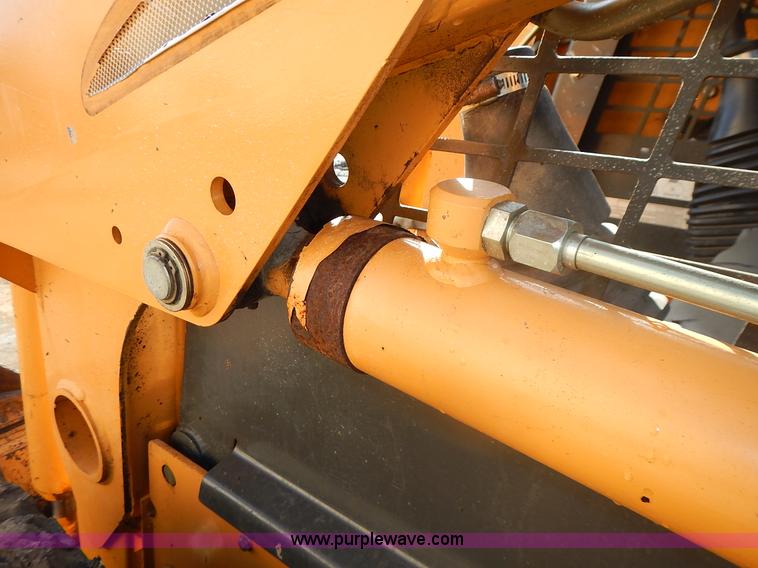 image for item J4569 2005 Case 70XT skid steer