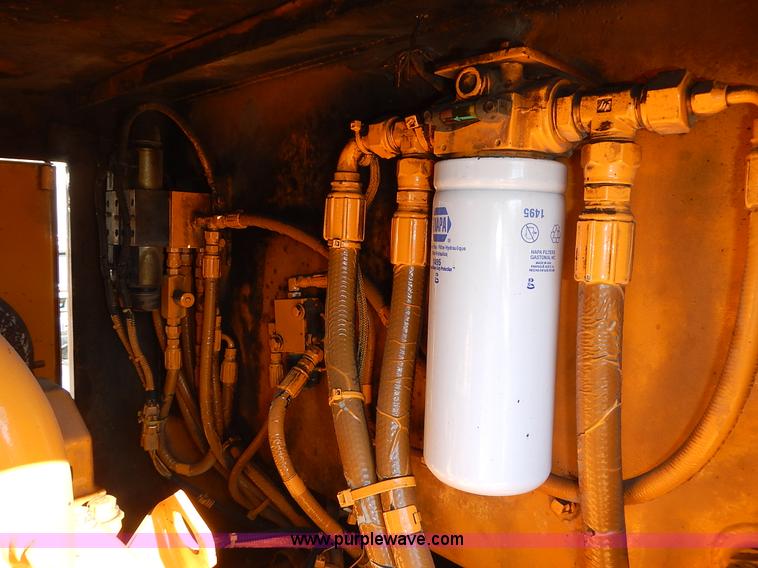 image for item J4576 Rosco Sweep Pro broom