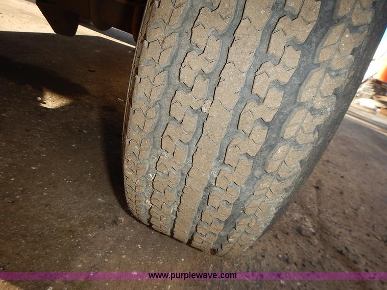 image for item J4576 Rosco Sweep Pro broom